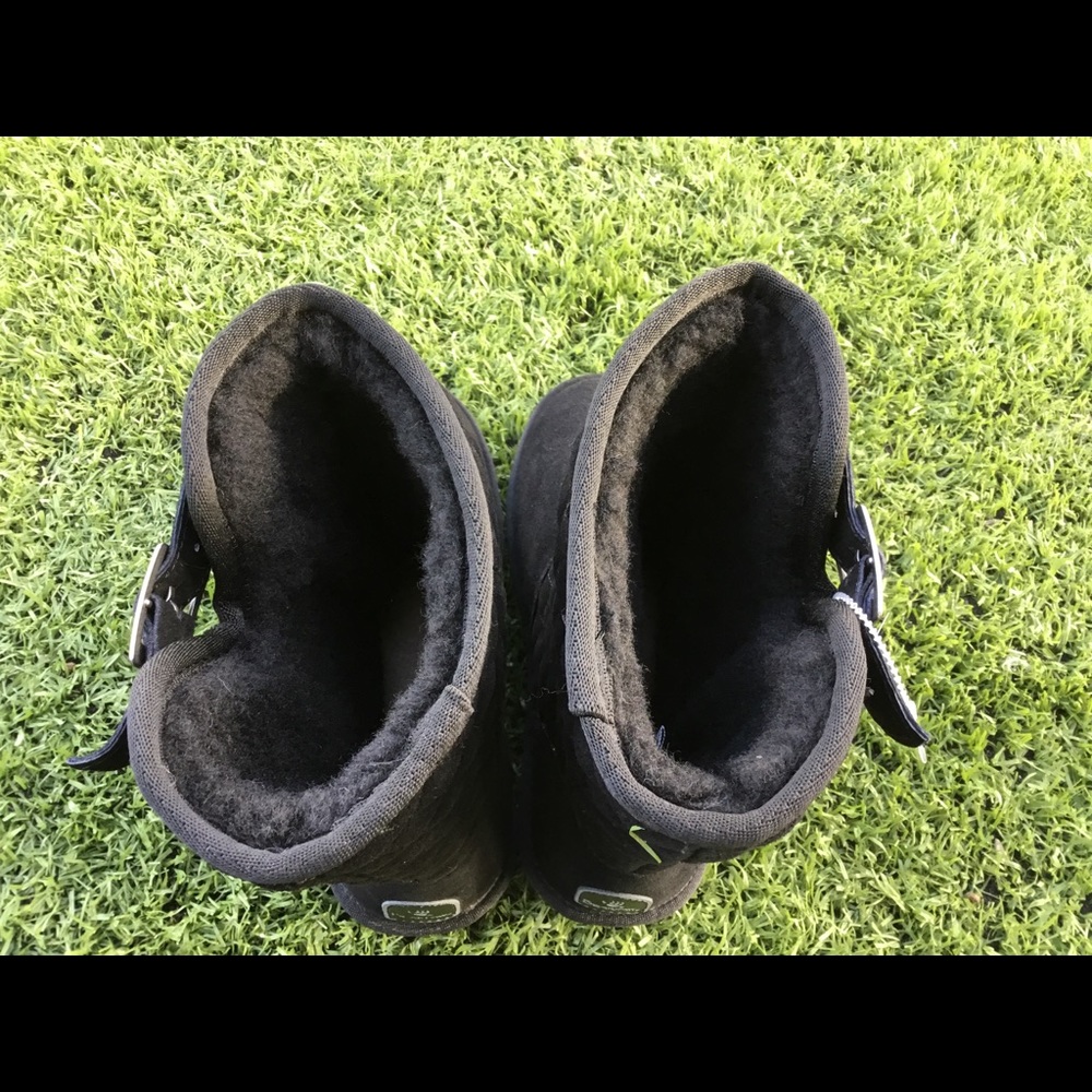 Bearpaw Quilted Leigh Ann Black Boots Sheep Skin 7 - Picture 6 of 8
